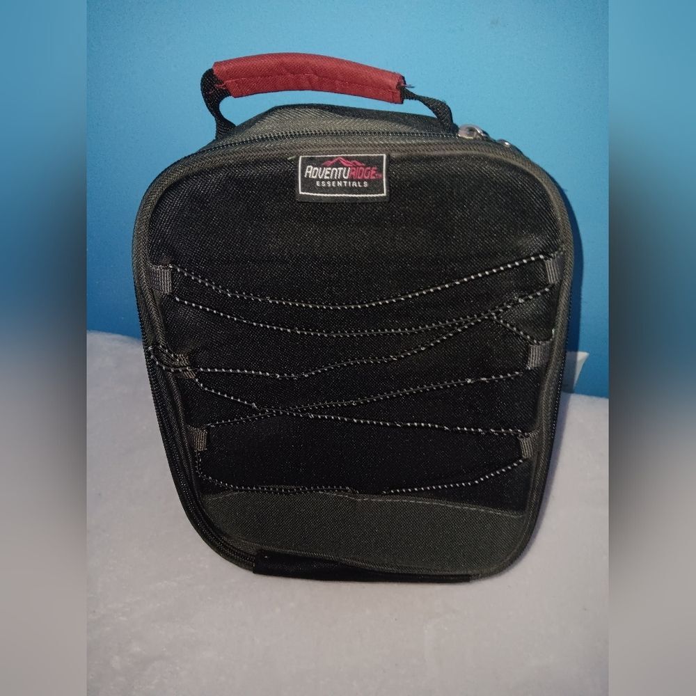 AdventuRidge Essentials Rugged Equipment Insulated Black Lunch Bag Pre-owned